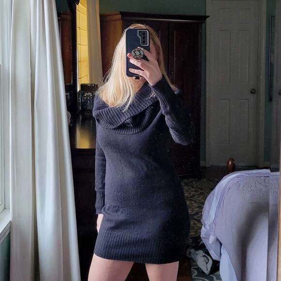 H&M Sweater Small Tunic Black Cowl Neck Long Sleeve Neutral Top Shirt Winter - Picture 1 of 5